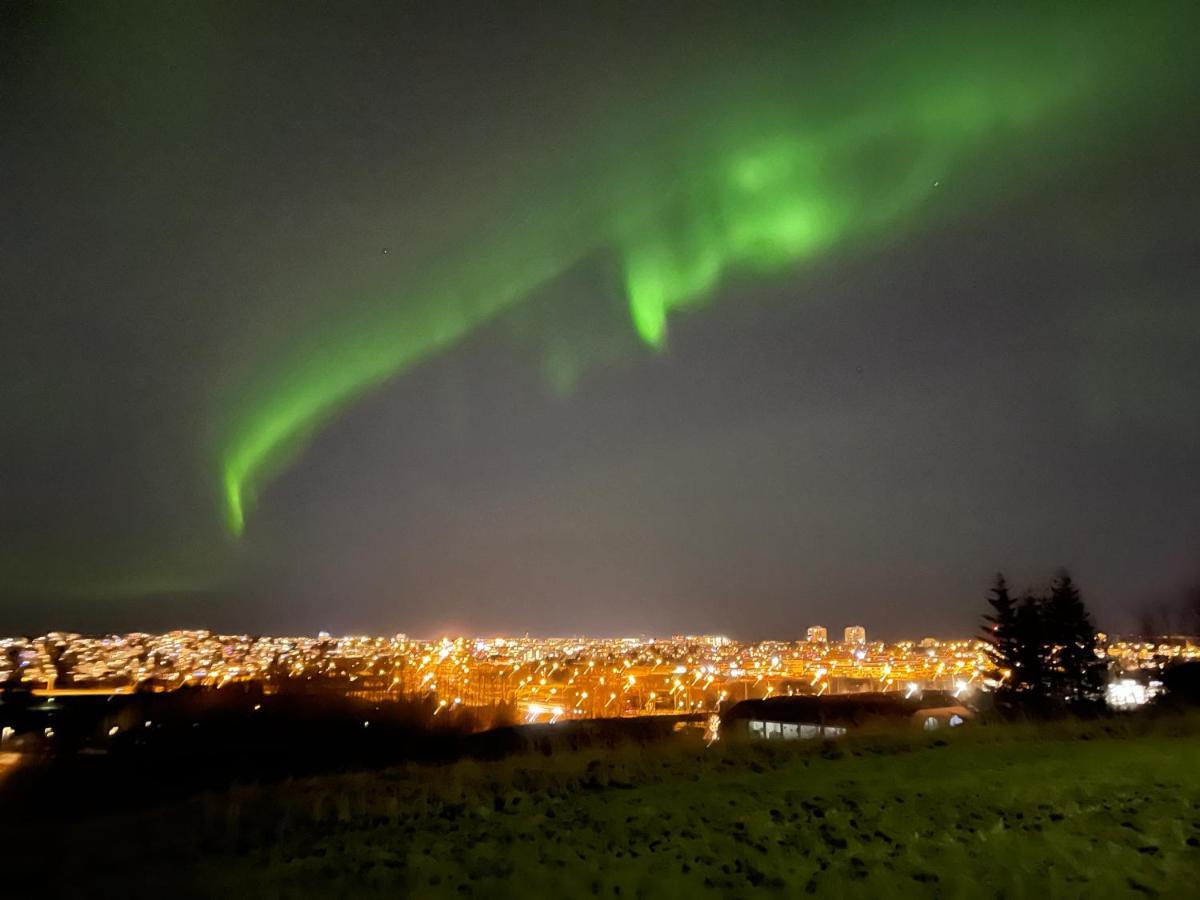 Big Villa Centrally Located In Reykjavík Zewnętrze zdjęcie