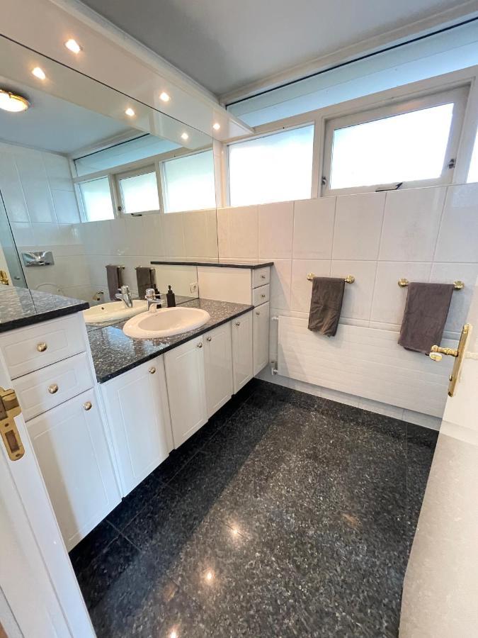 Big Villa Centrally Located In Reykjavík Zewnętrze zdjęcie