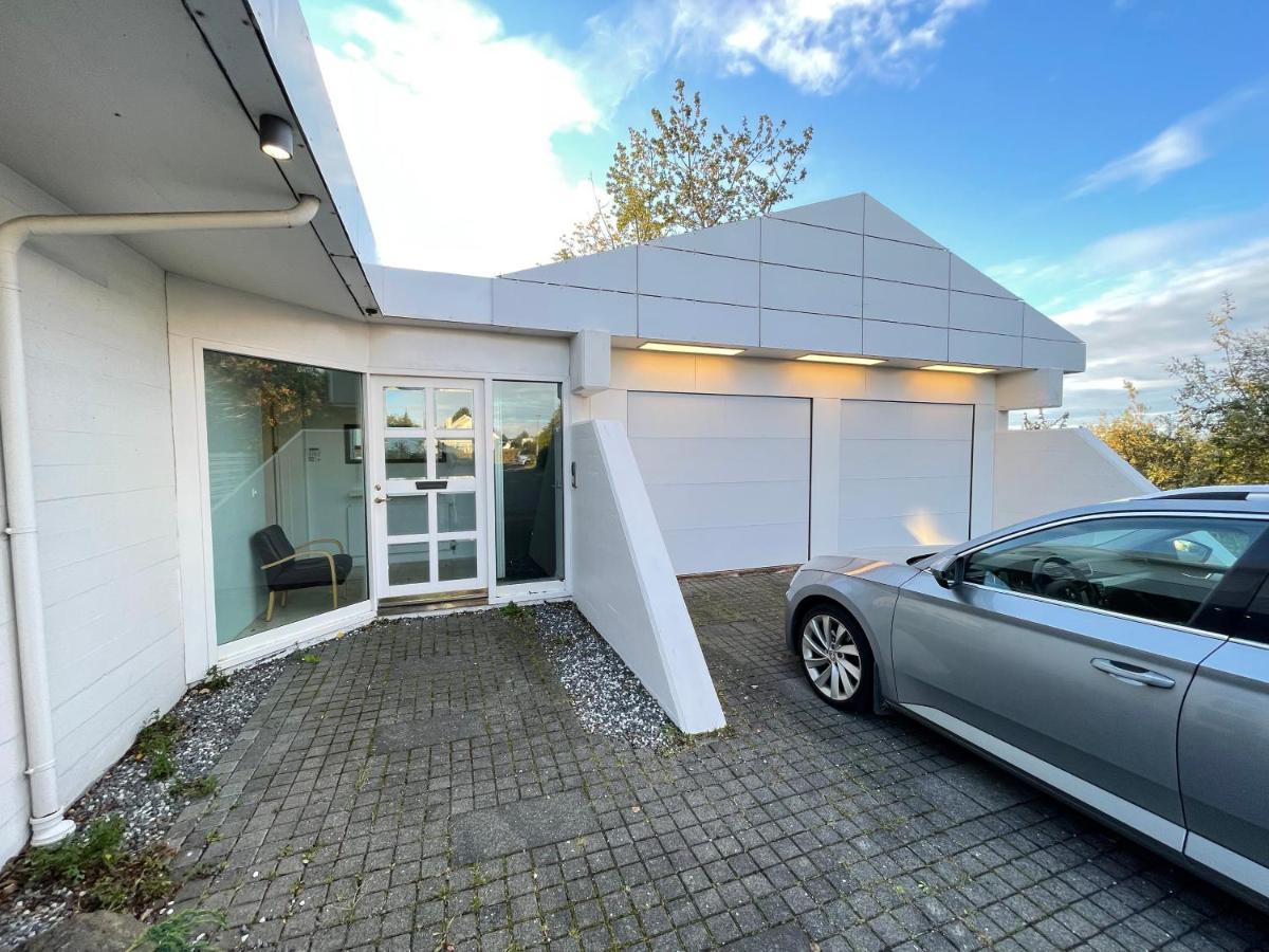 Big Villa Centrally Located In Reykjavík Zewnętrze zdjęcie