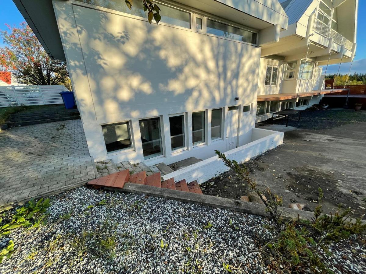 Big Villa Centrally Located In Reykjavík Zewnętrze zdjęcie